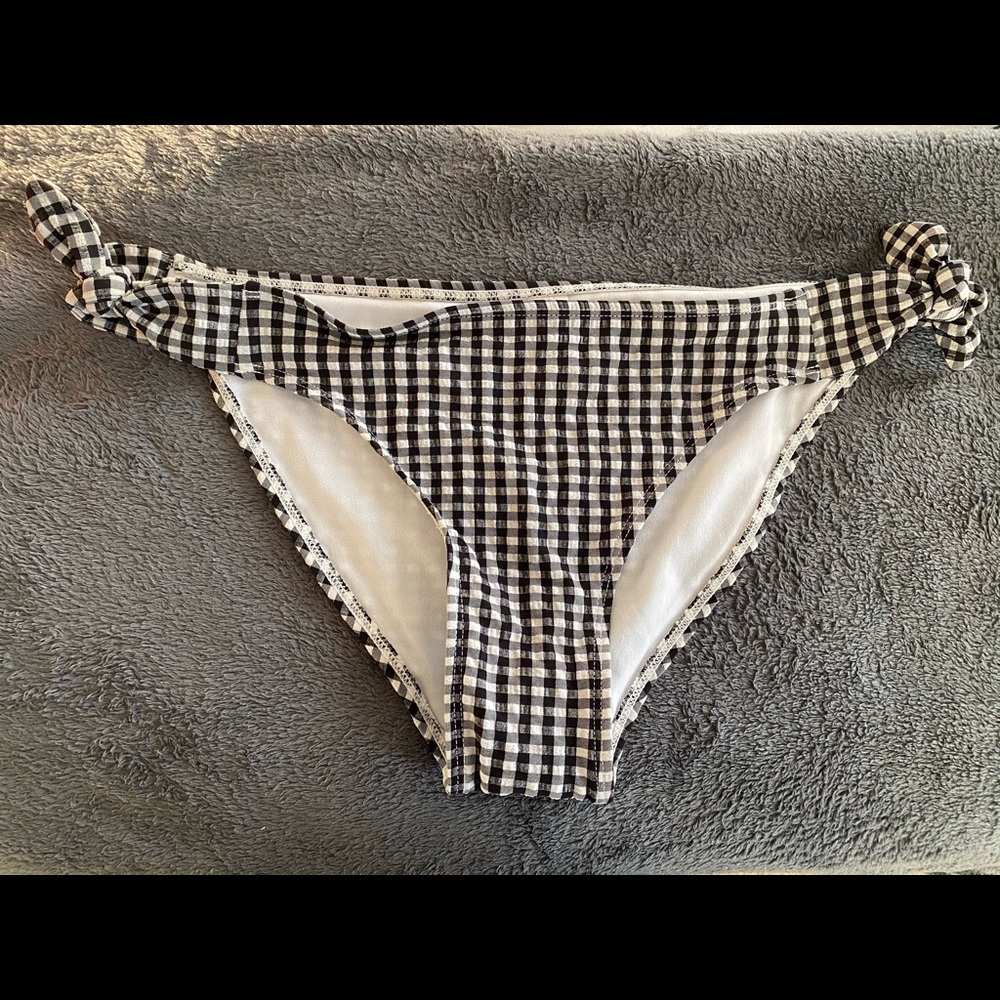 Swimwear bottoms